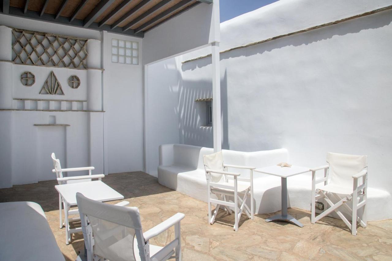Onar Hotel & Suites Tínos Extérieur photo
