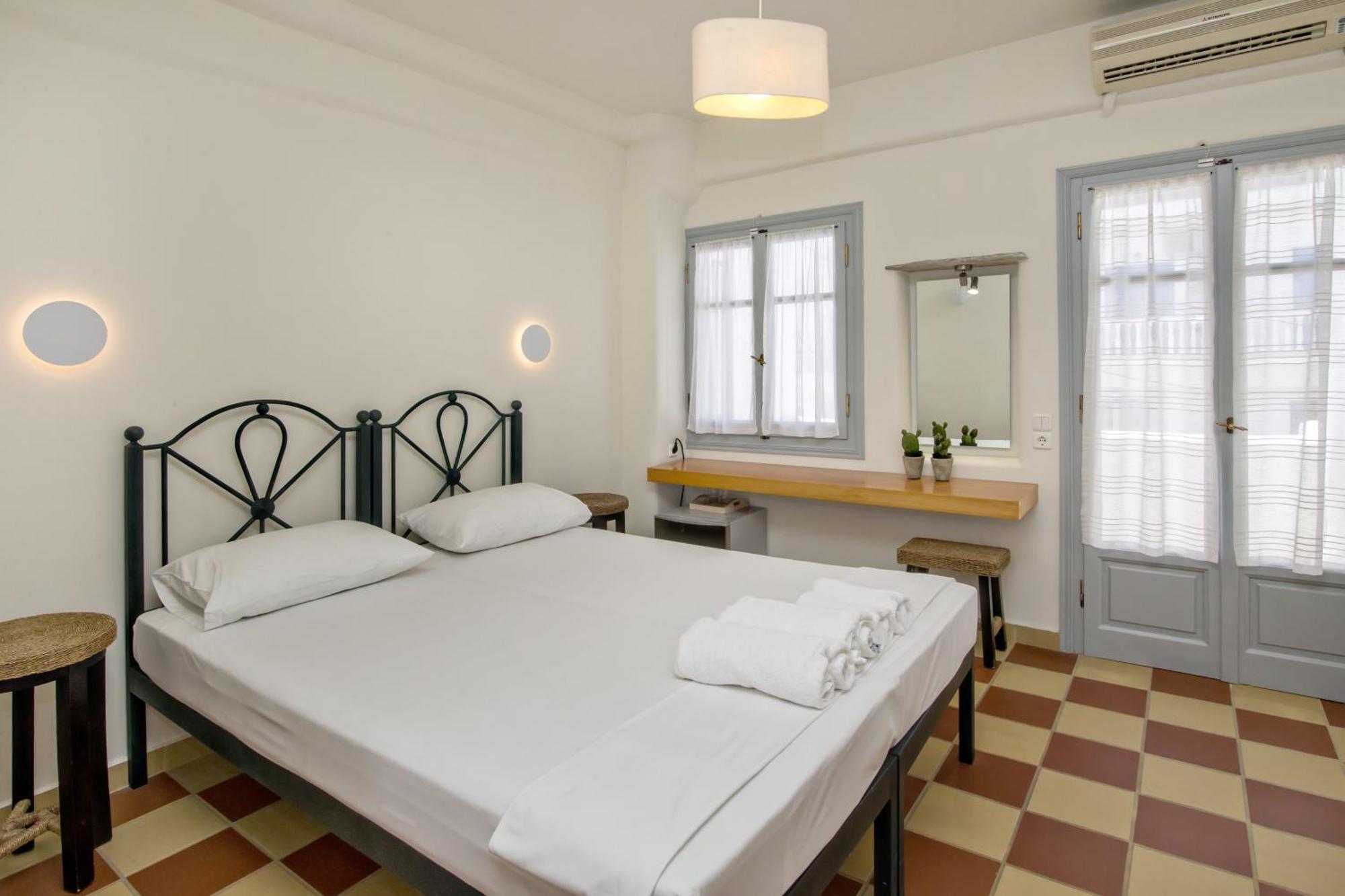 Onar Hotel & Suites Tínos Chambre photo